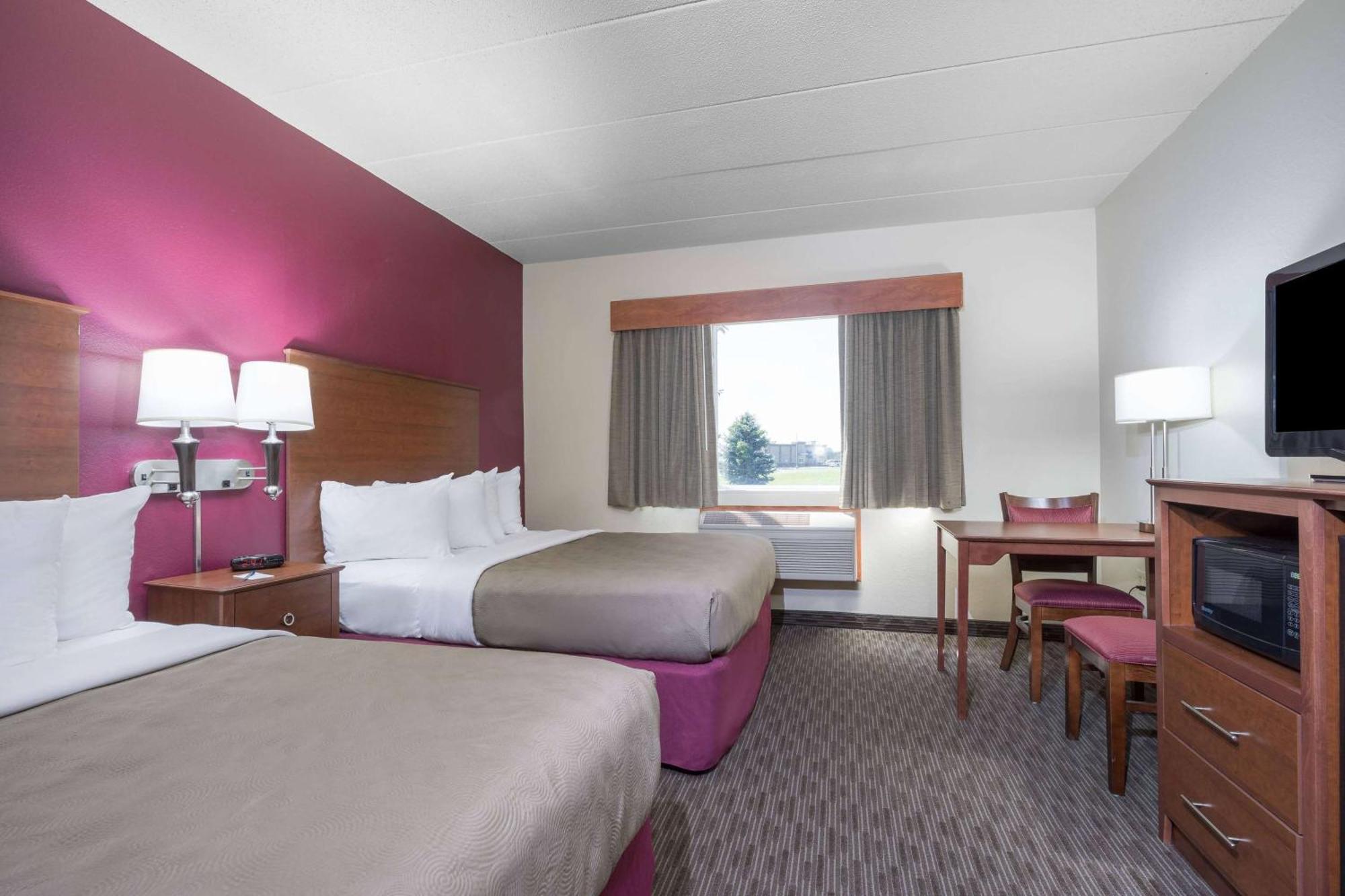 Americinn By Wyndham Baldwin Extérieur photo